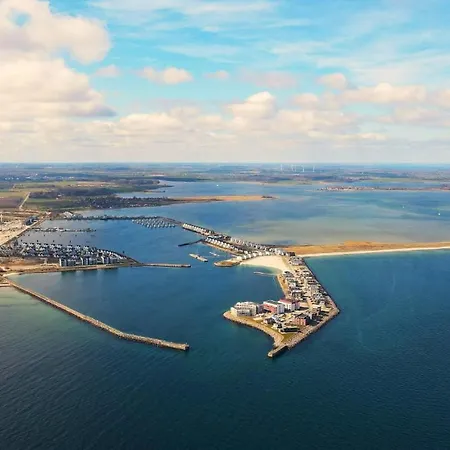 Vila Schleivilla-hafenblick-by-seeblick-ferien-oro-sauna-direkte-wasserlage