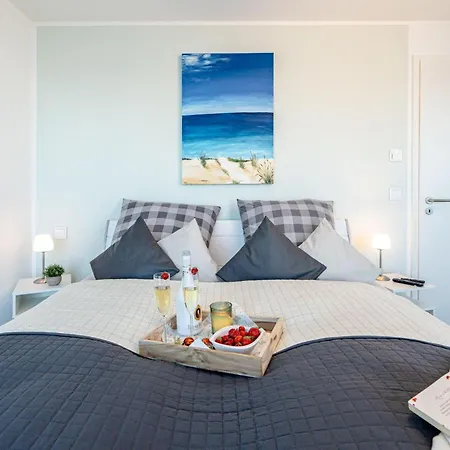 Vila Schleivilla-hafenblick-by-seeblick-ferien-oro-sauna-direkte-wasserlage