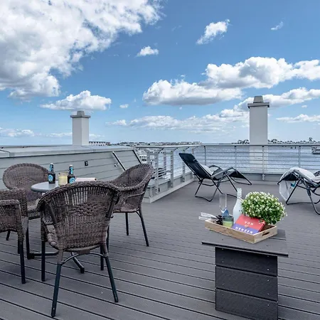 Schleivilla-hafenblick-by-seeblick-ferien-oro-sauna-direkte-wasserlage * Olpenitz