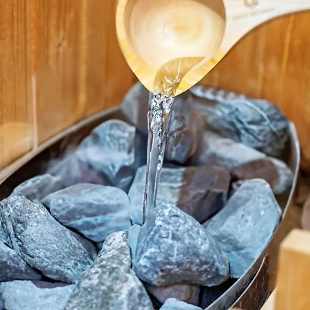 Schleivilla-hafenblick-by-seeblick-ferien-oro-sauna-direkte-wasserlage Vila