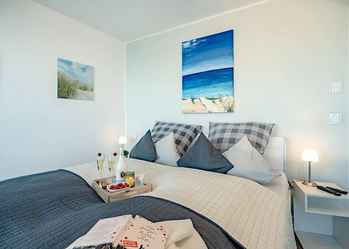 Schleivilla-hafenblick-by-seeblick-ferien-oro-sauna-direkte-wasserlage Olpenitz