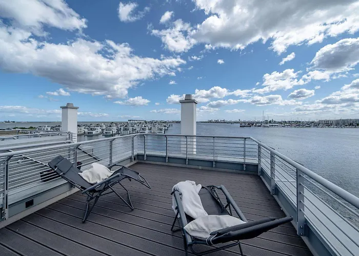 Villa Schleivilla-hafenblick-by-seeblick-ferien-oro-sauna-direkte-wasserlage Olpenitz